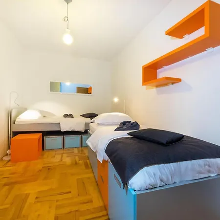 Luna Vikendica Zadar
